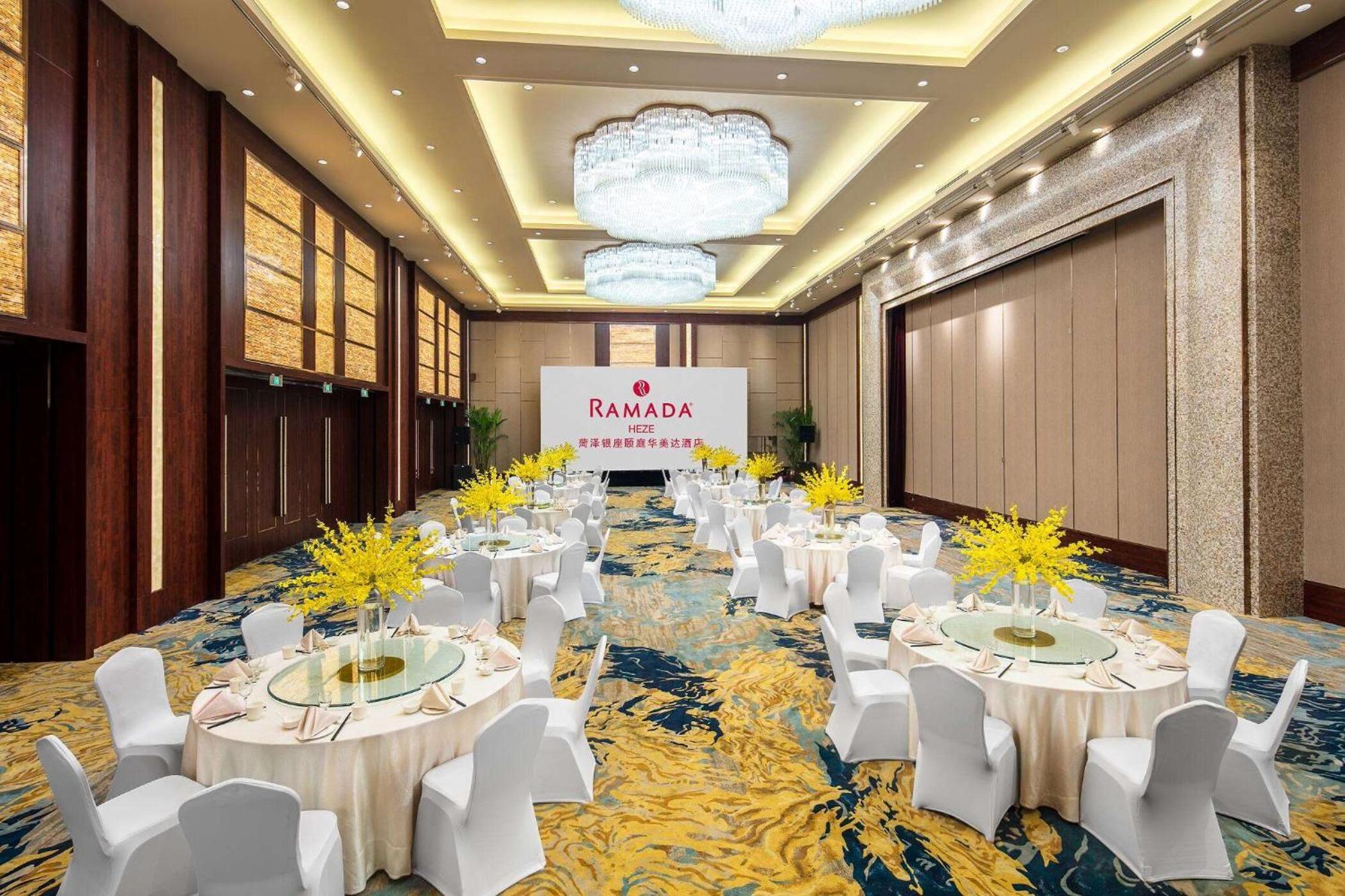Hotel Ramada Heze Zewnętrze zdjęcie
